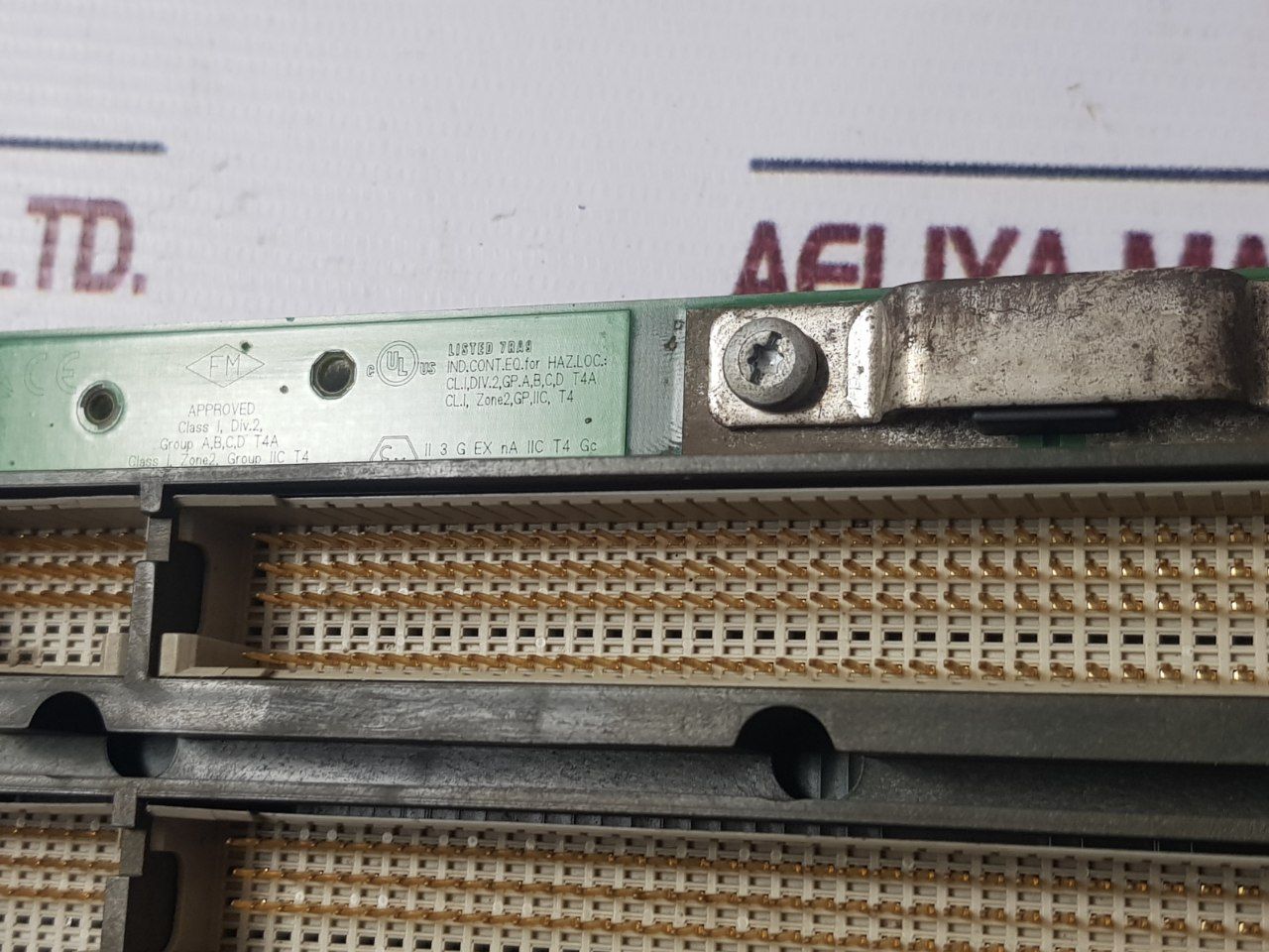 Siemens 6Es7400-2Ja00-0Aa0 Rack Ur2-h