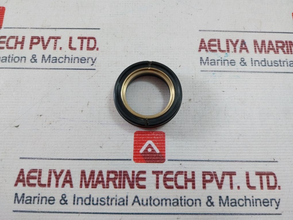 101029-c Pid-40779-05 Shaft Seal M01213783