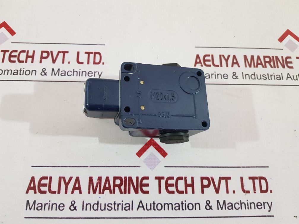 101160442 Limit Switch