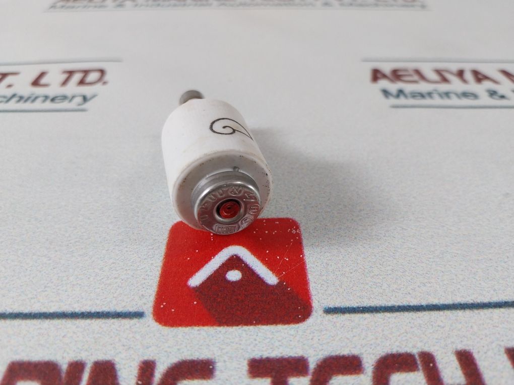 Lot Of 25X 10/500 D-schmelzeinsätze Fuse 500 Volt 10 Amp