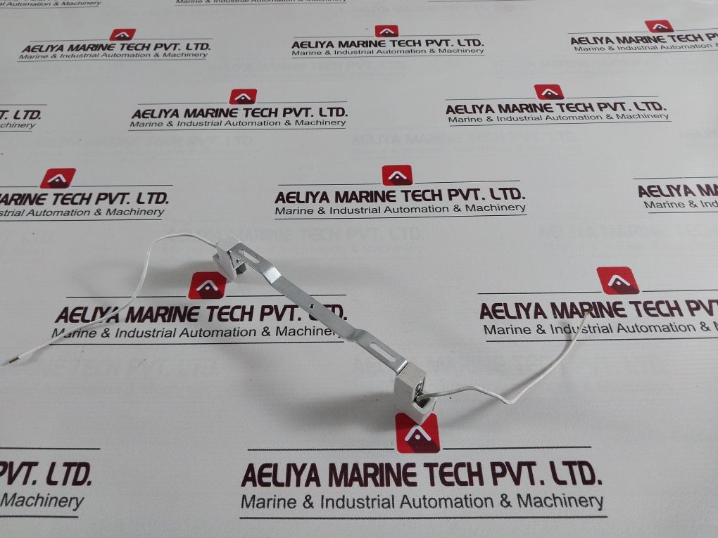 Lot Of 22X Pr-b2003 Halogen Lamp Holder 110/250V 1500W