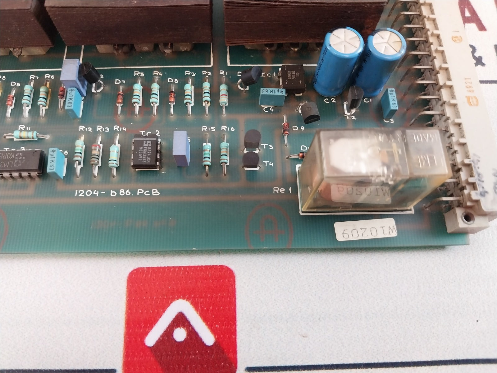 1204-b86.Printed Circuit Board 