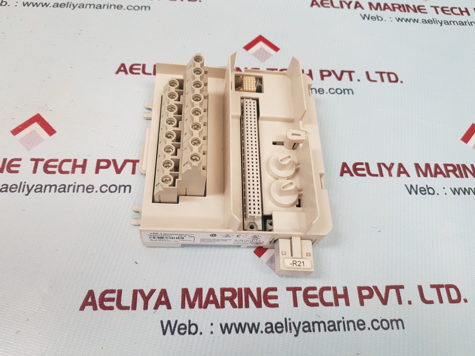 Abb tu831v1 3bse013235r1 extended module base