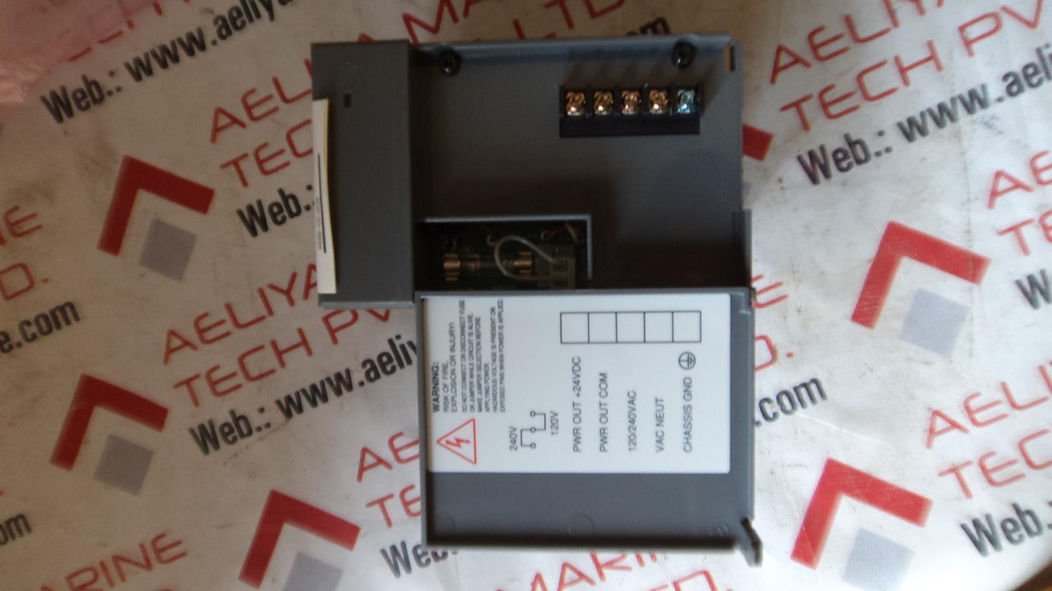 ALLEN BRADLEY SLC 500 1746-P2 C POWER SUPPLY