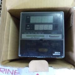 YAMATAKE SDC31 - C312GA000300 TEMPERATURE METER