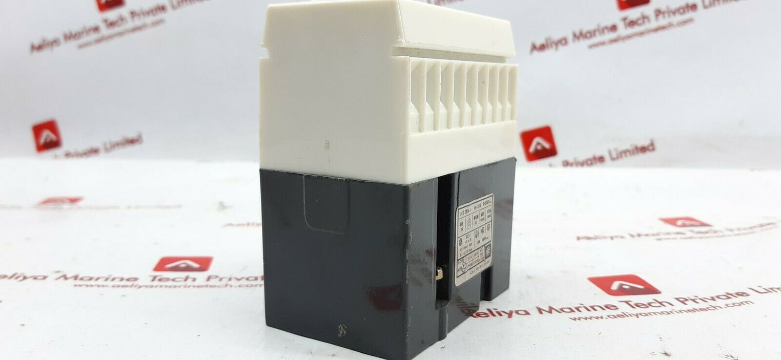 Telemecanique ca2-fn 162 relay 440v 60hz used