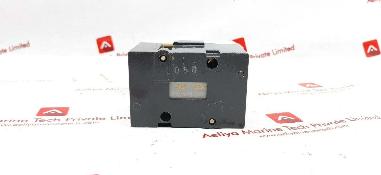 Telemecanique ca2-fn 162 relay 440v 60hz new