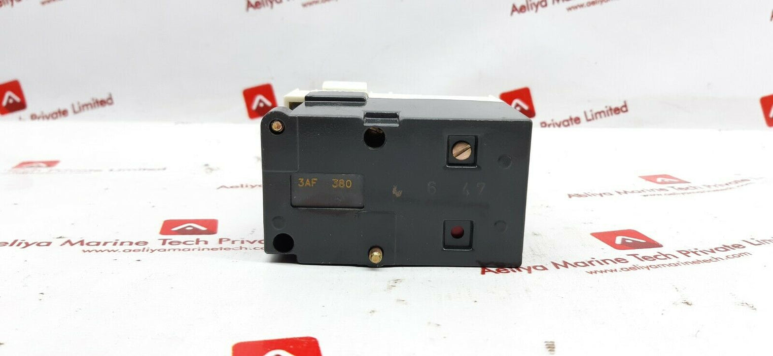 Telemecanique ca2-fr 141 relay 380v 50hz