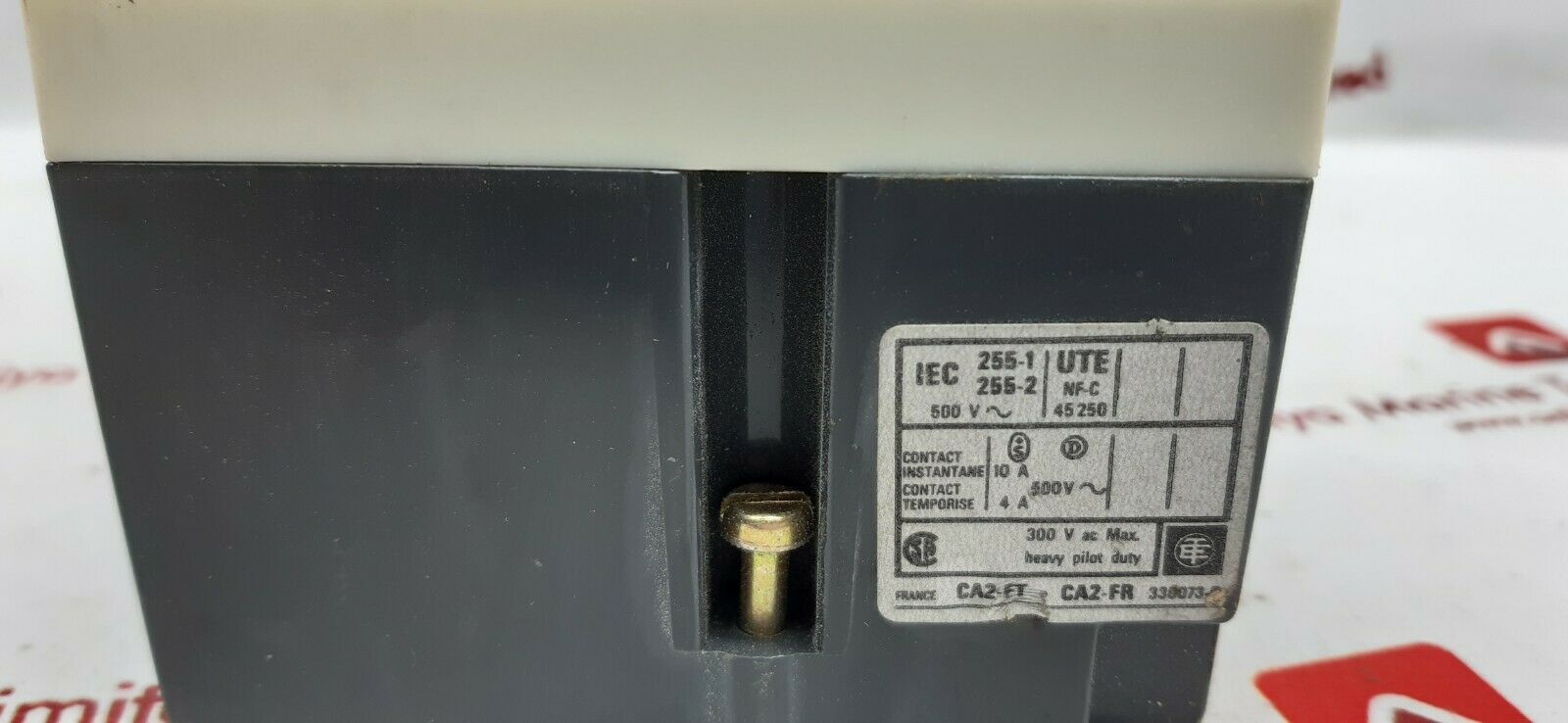 Telemecanique ca2-fr 141 relay 200v50hz 208v60hz