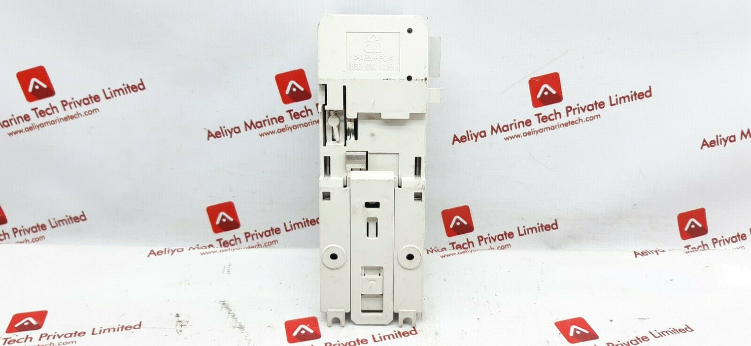 Abb 3bse013230r1 terminal module tu810v1