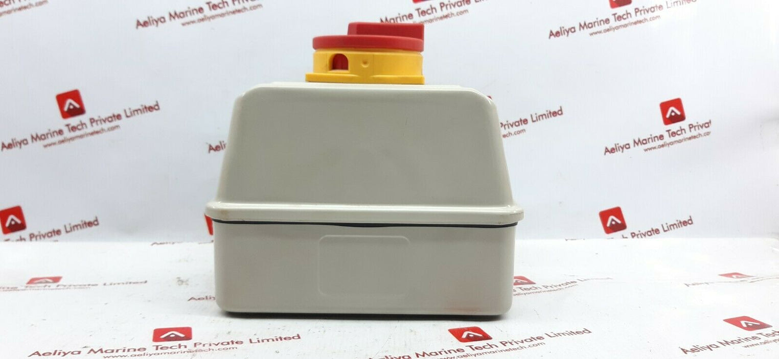 Moeller p1-32 disconnect switch