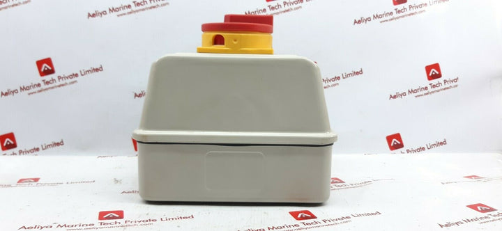 Moeller p1-32 disconnect switch