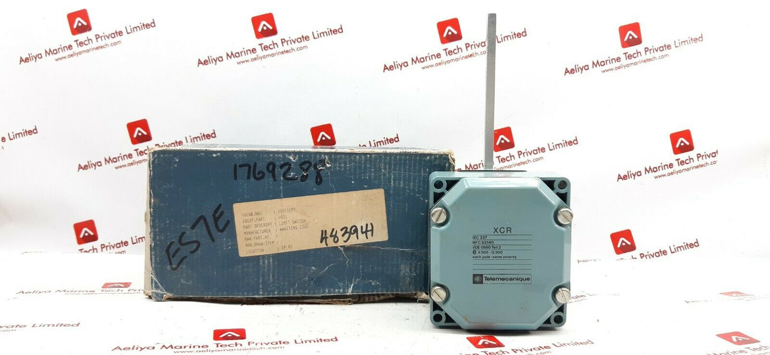 Telemecanique xcr limit switch