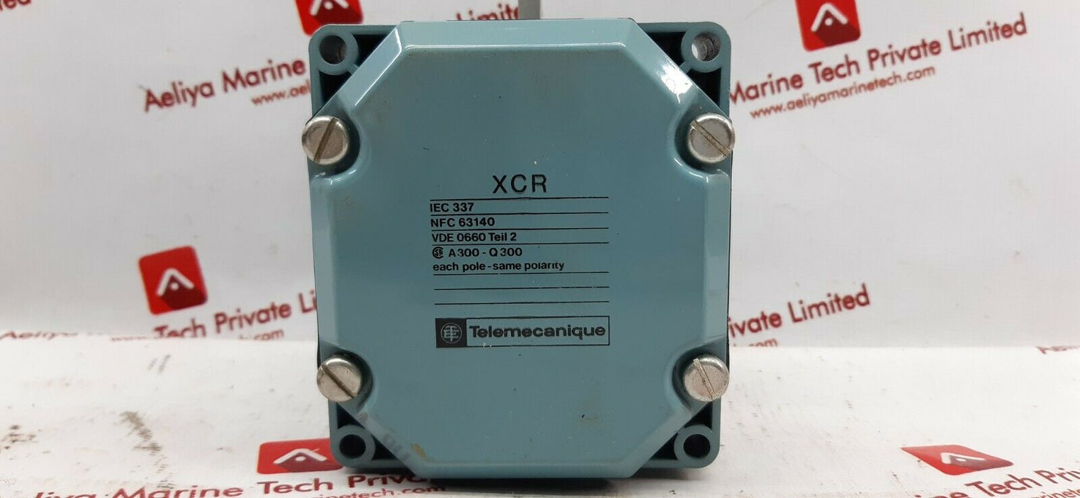 Telemecanique xcr limit switch