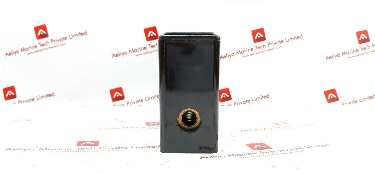 RS 413-939 fuse holder