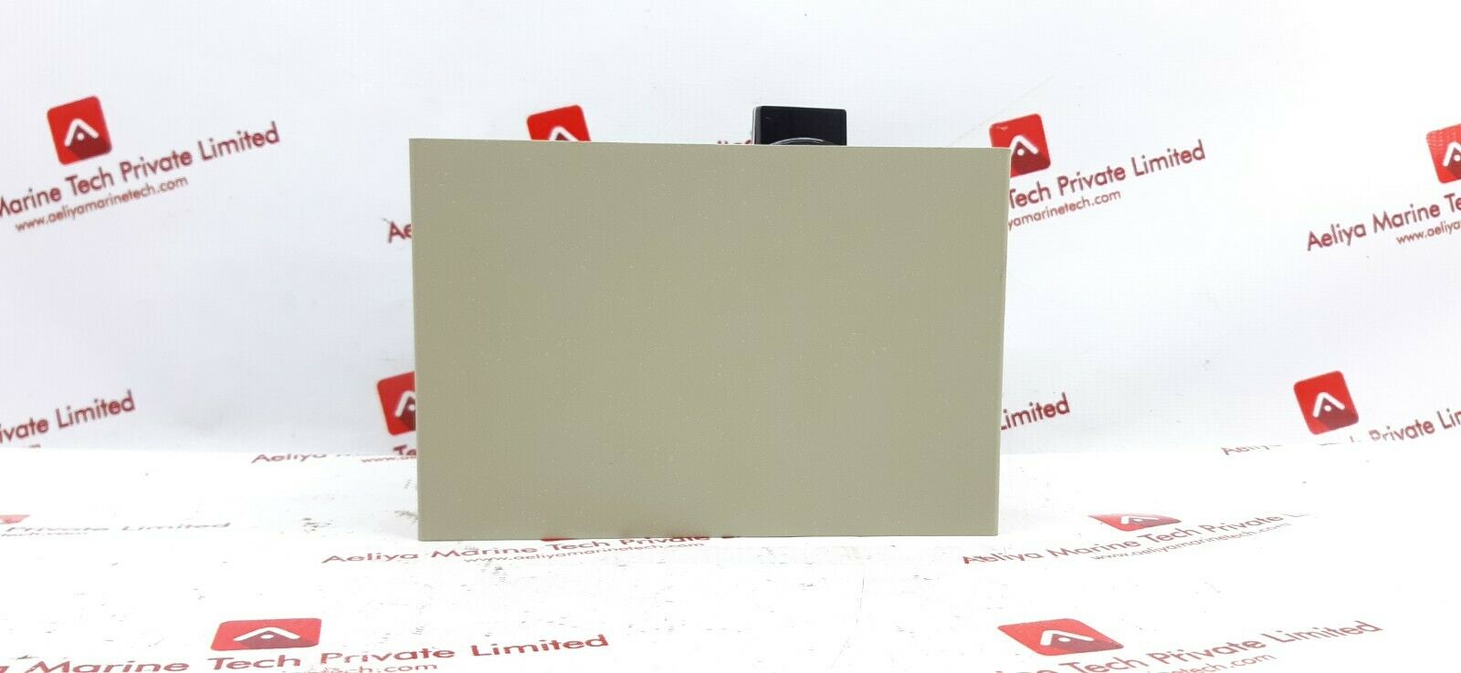 Roline 390-1760 data switch box
