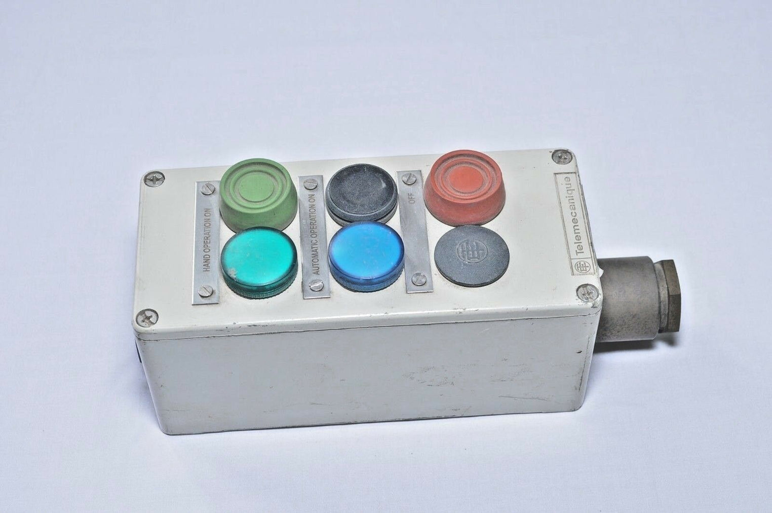 TELEMECANIQUE HAND OPERATION PUSH BUTTON AUTO CONTROL