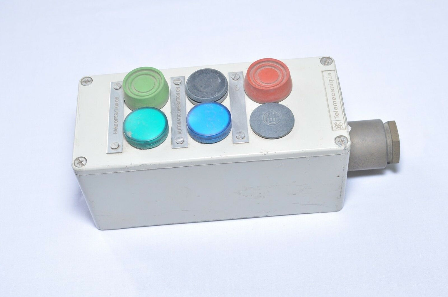 TELEMECANIQUE HAND OPERATION PUSH BUTTON AUTO CONTROL