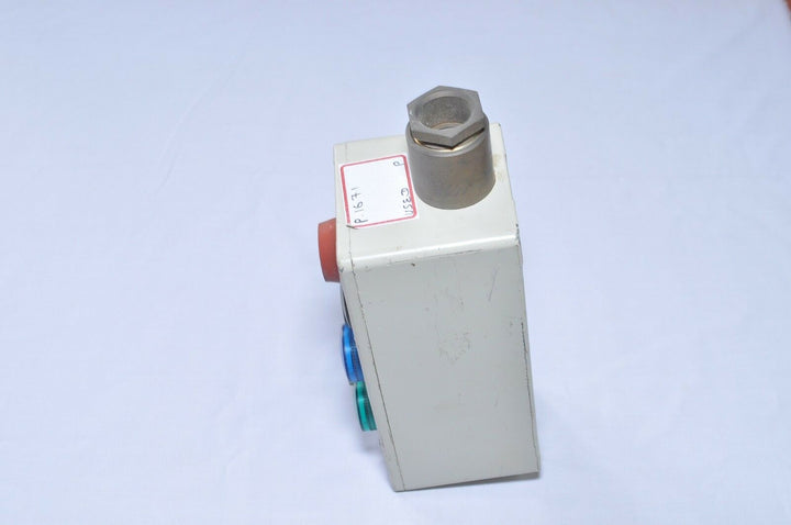 TELEMECANIQUE HAND OPERATION PUSH BUTTON AUTO CONTROL