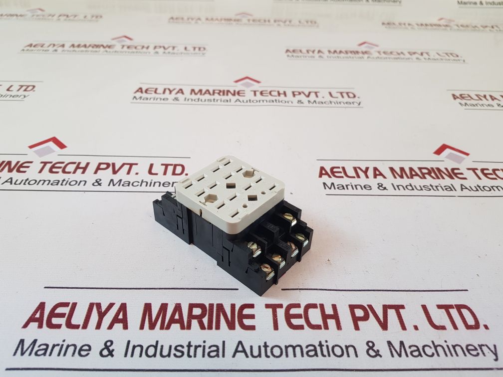 Itt-mti 810105-0112 Auxiliary Relay Base