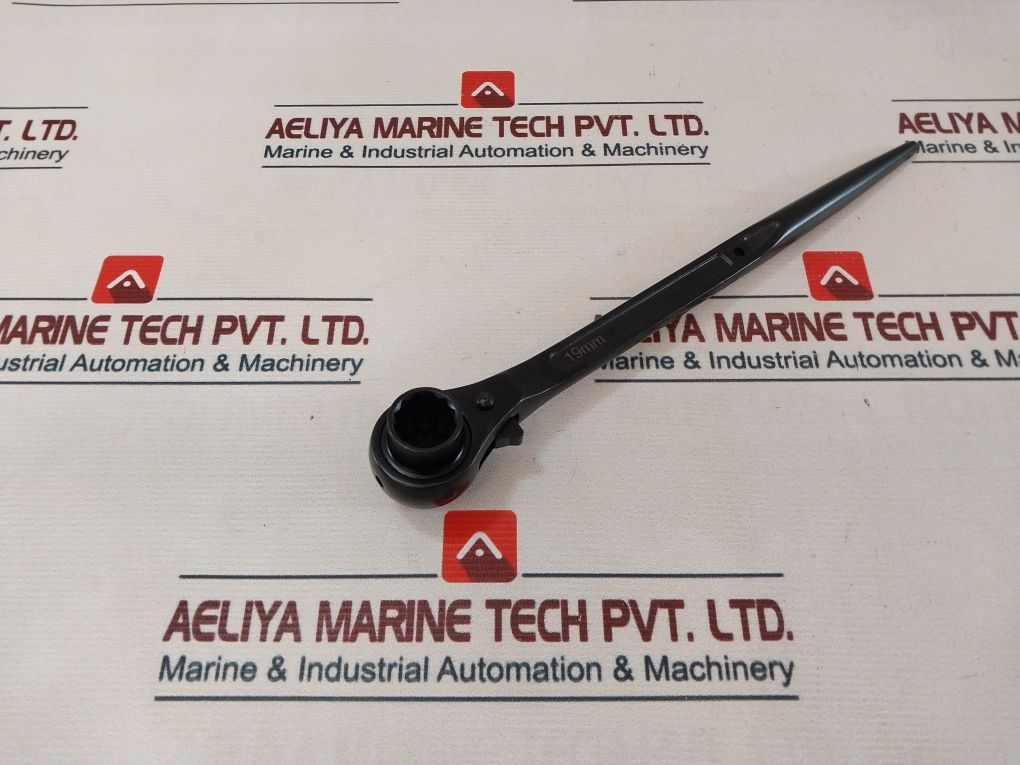 17-19 High Grade Multi-purpose Ratchet Wrench