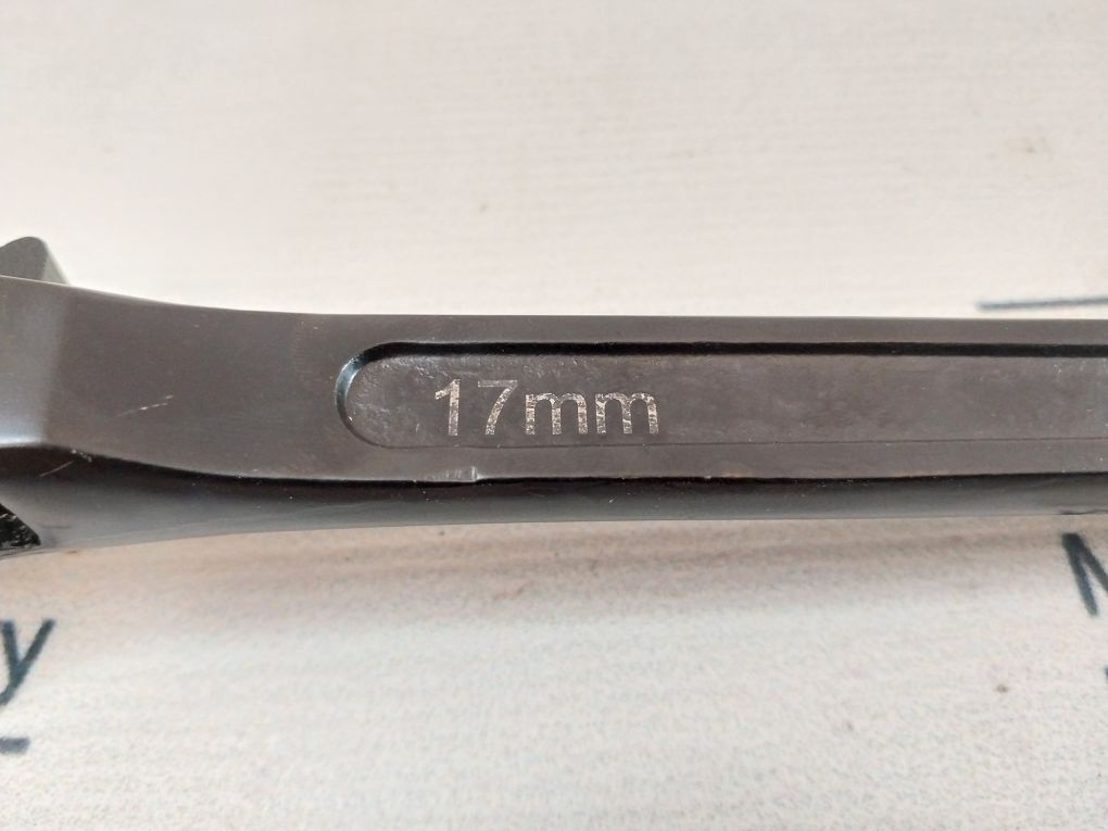 17-19 High Grade Multi-purpose Ratchet Wrench