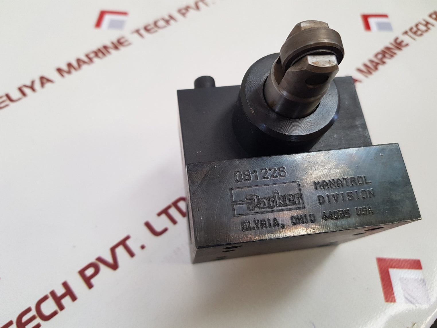 Parker 081226 hydraulics valve