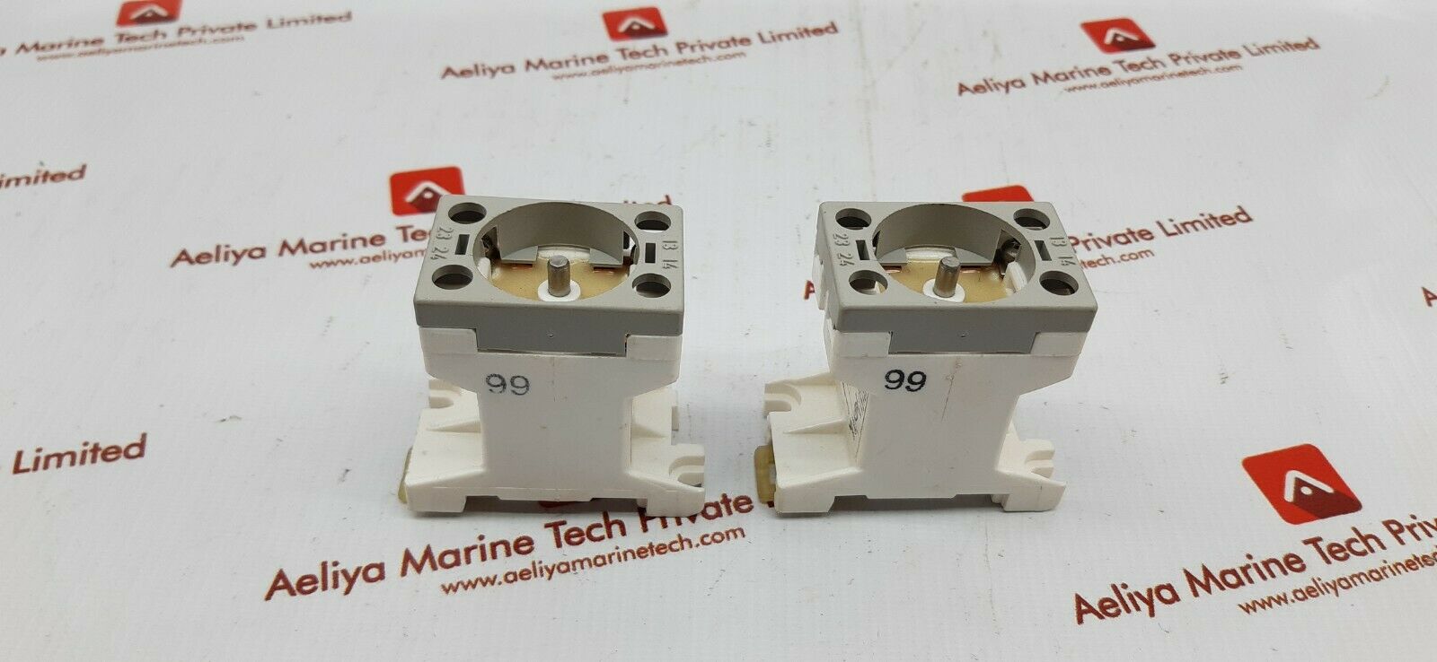 Ceag crouse-hinds ghg4171101r0002 pressure button