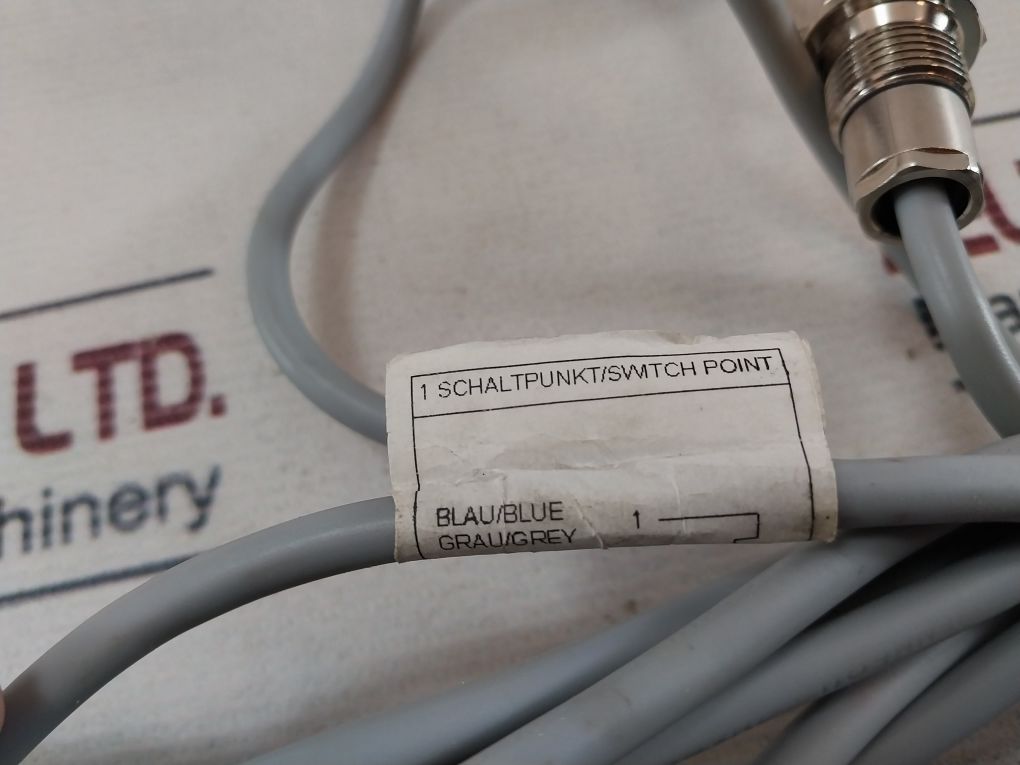 19315 230V 0.5A 40Va Switch Point