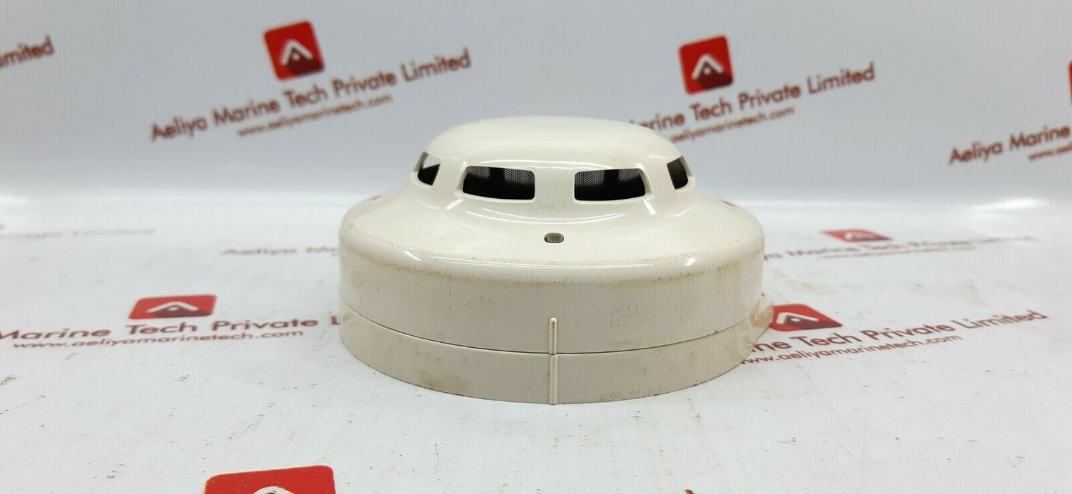 Hochiki slr-em conventional photo electric smoke detector