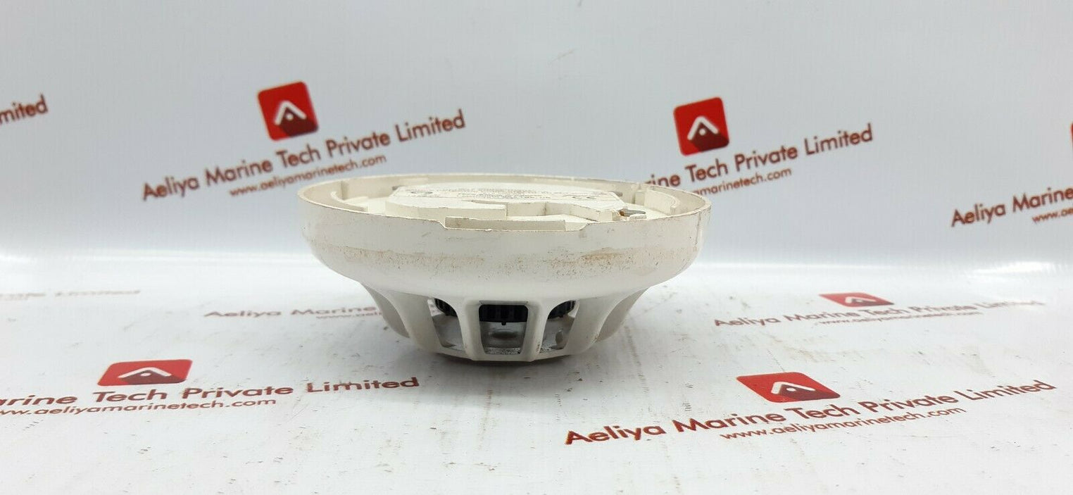 Tyco safety 601p conventional optical smoke detector 516.600.001
