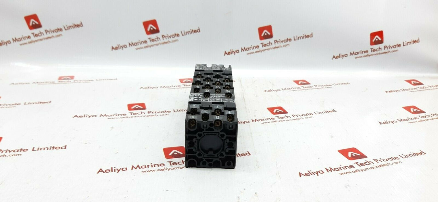 Entrelec vyar16 rotary cam switch 12a 660v