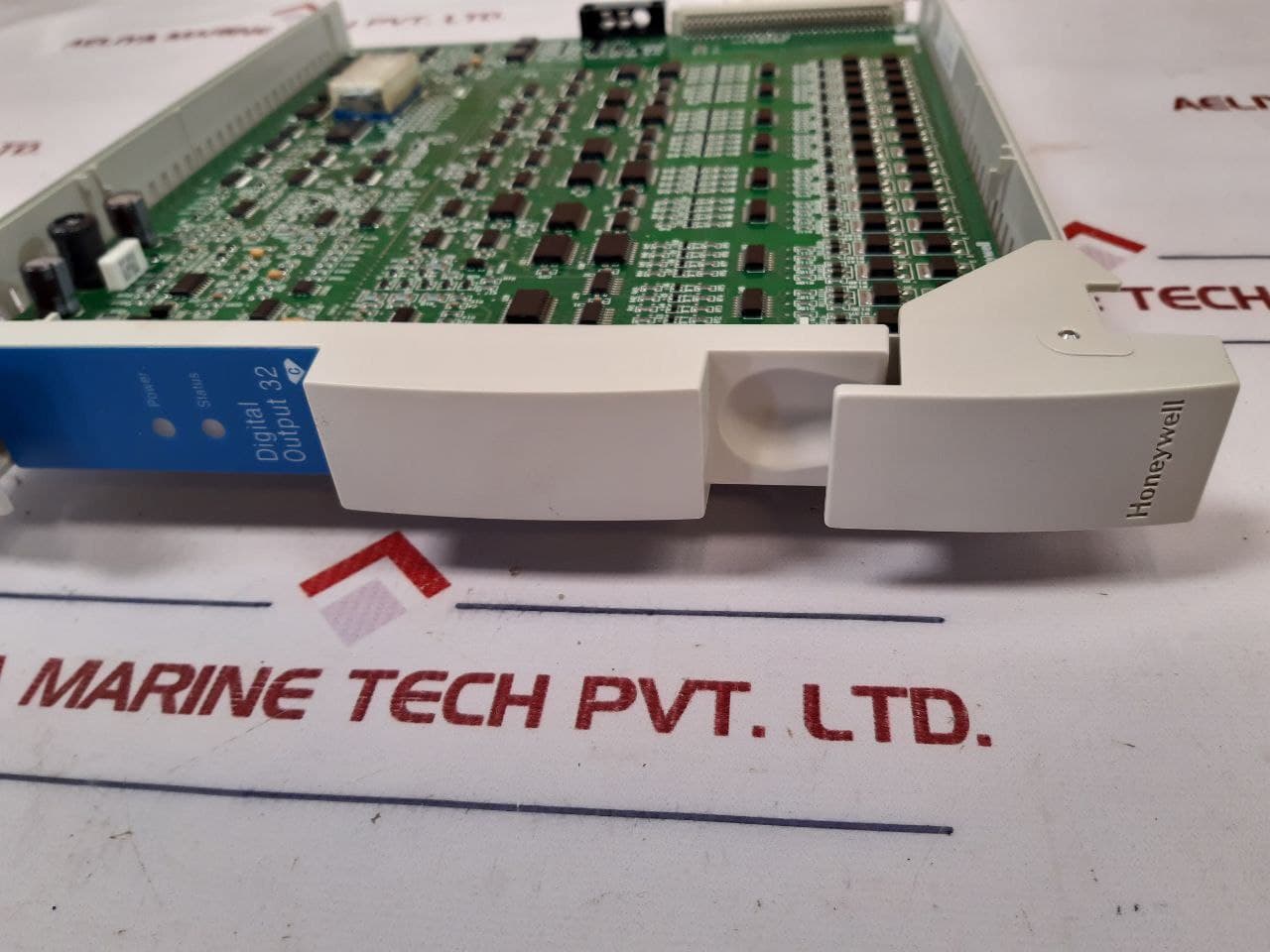 Honeywell D/032 80363975-150 Digital Output 32 Module