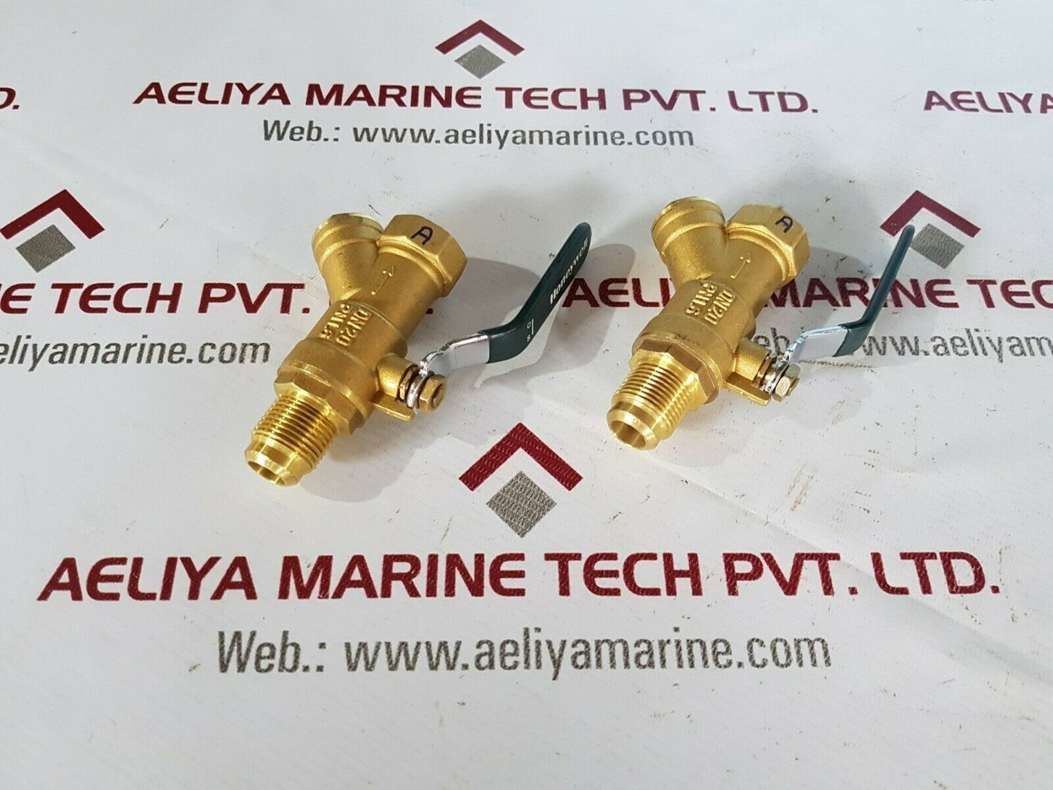 Honeywell pn1.6 dn20 brass ball valve with strainer