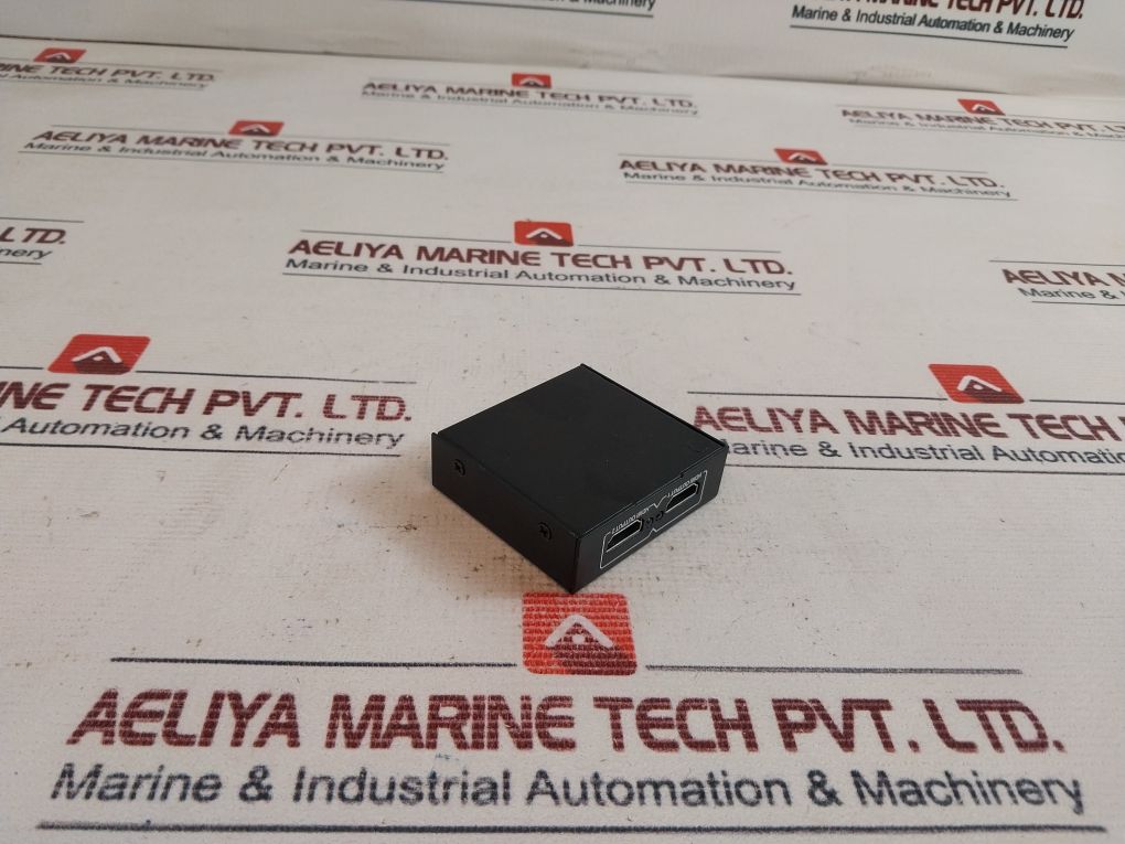 1X2 Hdmi Splitter With Ac-dc Adapter Yq-052A 100-240V Ac