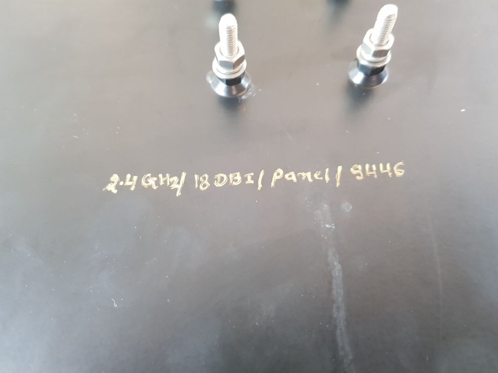 2.4Ghz/18 Dbi/Panel/9446