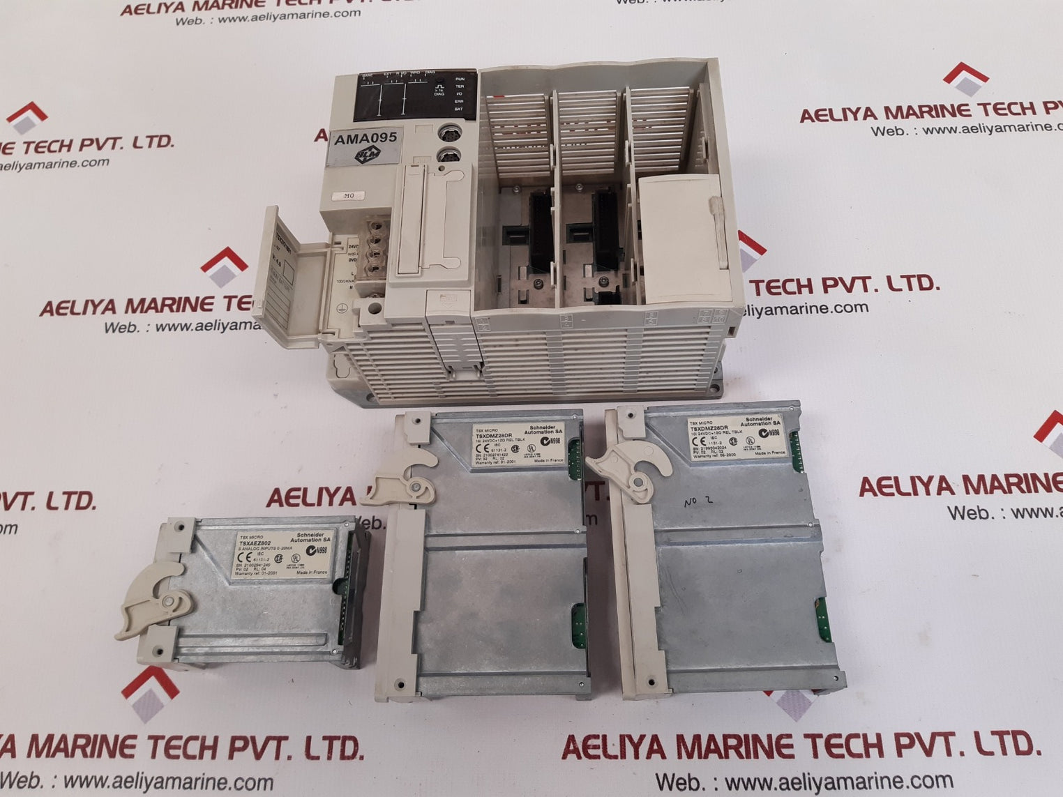 Schneider electric tsx3721001+Tsx dmz 28dr+tsx aez 802 controller