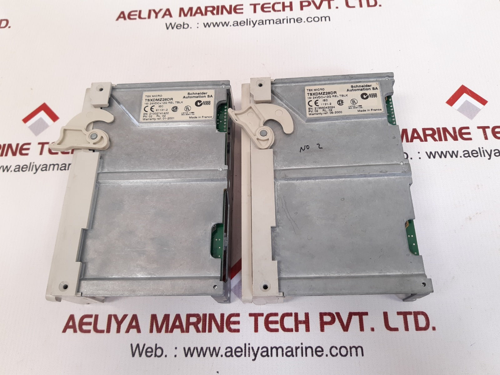 Schneider electric tsx3721001+Tsx dmz 28dr+tsx aez 802 controller