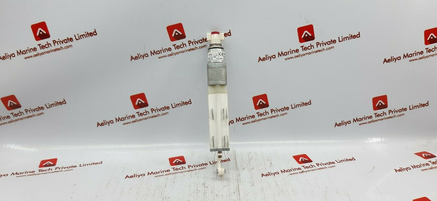 M00036582 1sns070000z4323