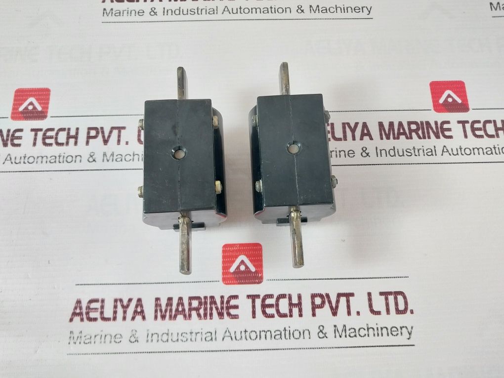 Lot Of 3x 200A 500V~