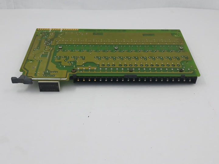 Allen Bradley 1771-oad b ac output module
