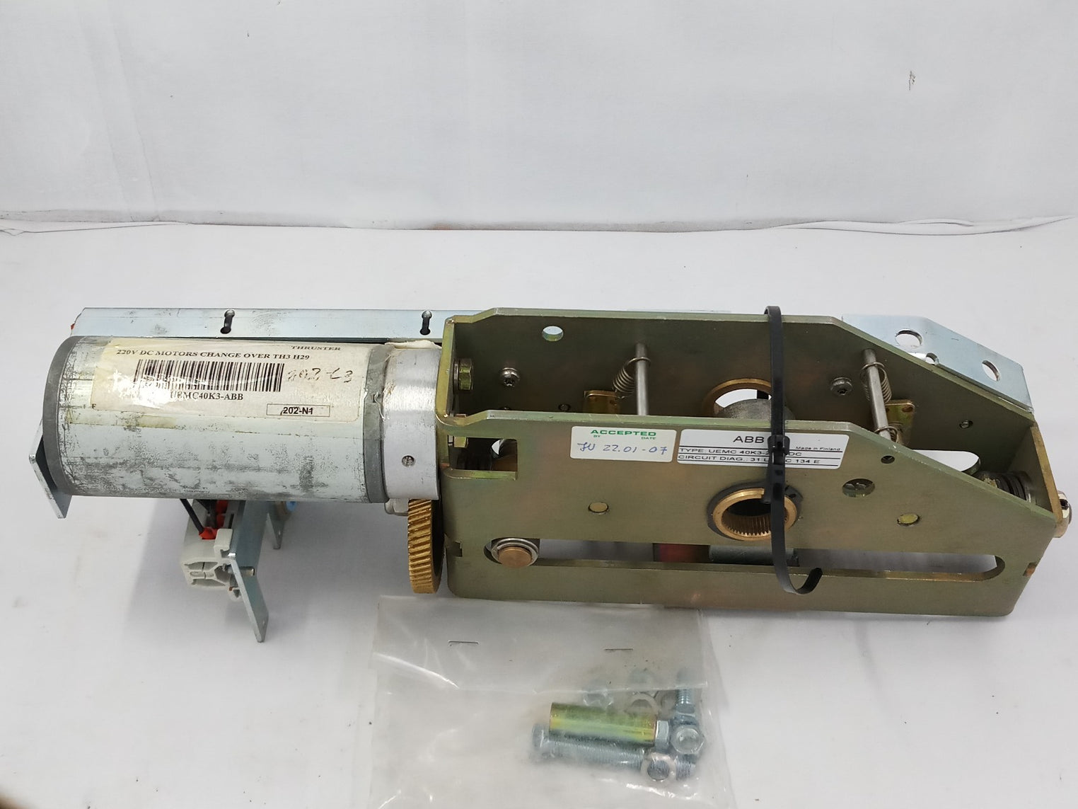 Abb Uemc40K3-220V Dc