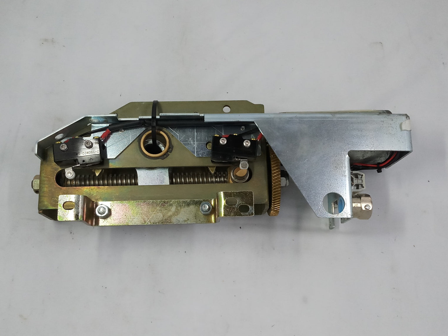 Abb Uemc40K3-220V Dc