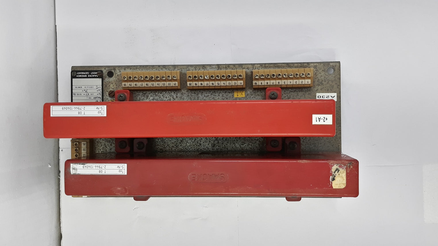 Saacke Cms 10 Burner Control Unit 220V 50/60Hz