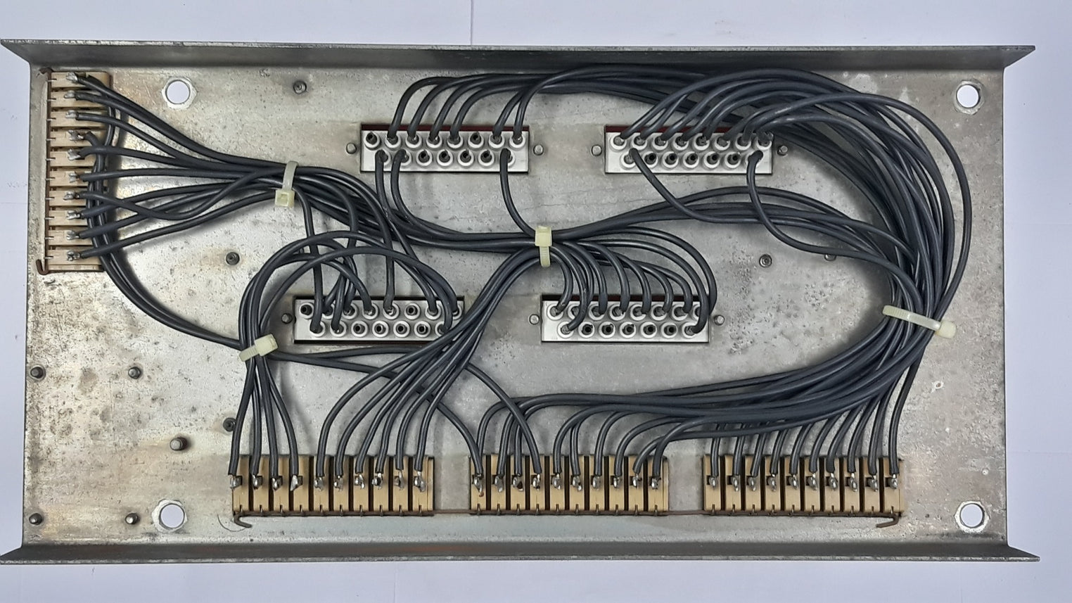 Saacke Cms 10 Burner Control Unit 220V 50/60Hz
