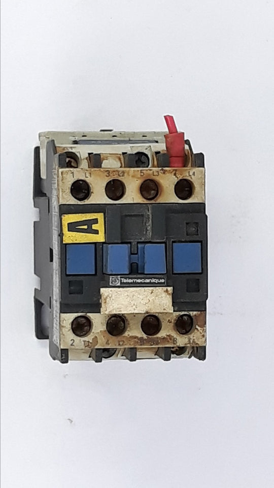 Telemecanique la4 dc1u control relay 24v