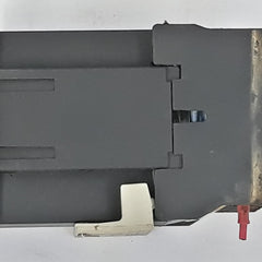 Telemecanique la4 dc1u control relay 24v