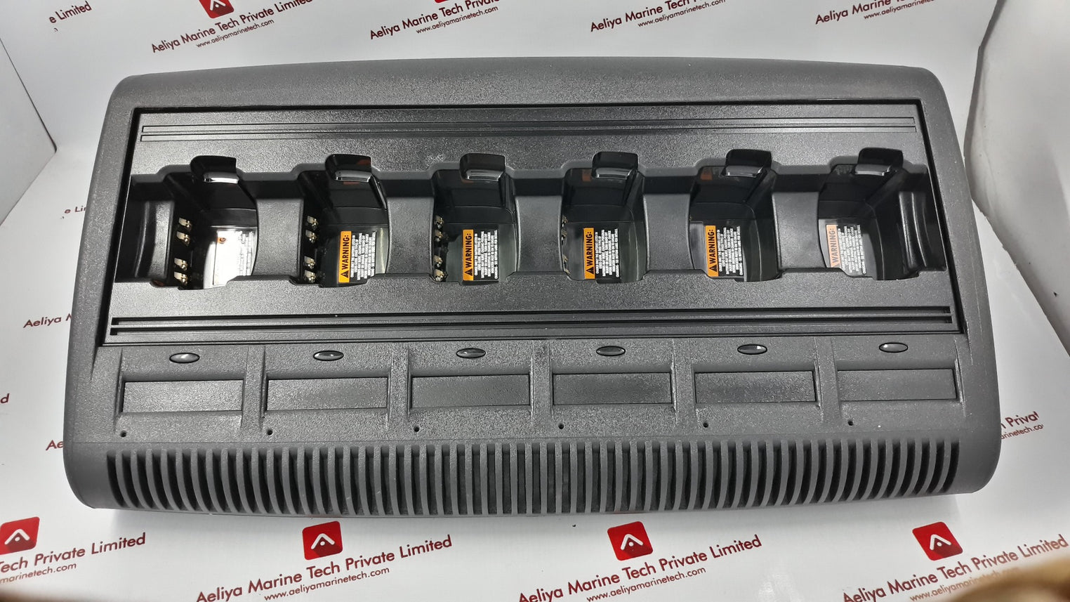 Motorola wpln4197a adaptive multi-unit charger