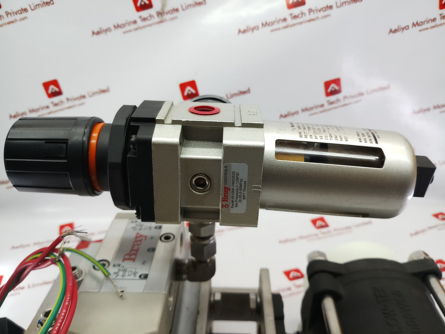 Bray Controls 92-0830-11300-532 And 551000-74603533 Filter Regulator