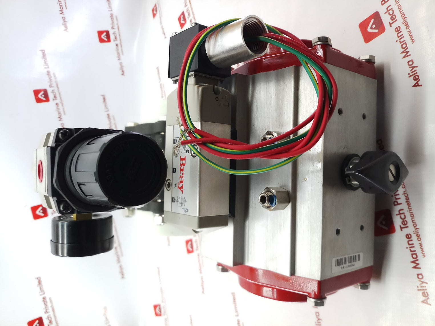 Bray Controls 92-0830-11300-532 And 551000-74603533 Filter Regulator